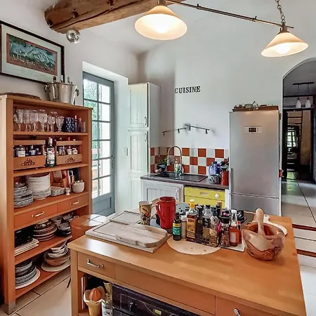 3 Bedroom Amazing In Cyr Sur * Saint-Cyr-sur-Mer