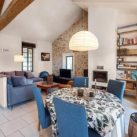3 Bedroom Amazing In Cyr Sur Prázdninový dům