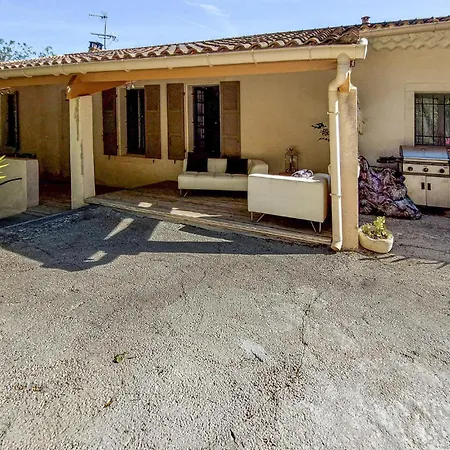 3 Bedroom Amazing In Cyr Sur Prázdninový dům Saint-Cyr-sur-Mer